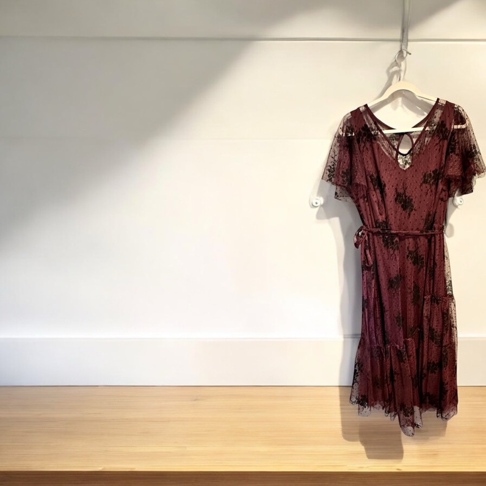 Gorgeous burgundy and black lace long dress. Lane Bryant. Size 16
